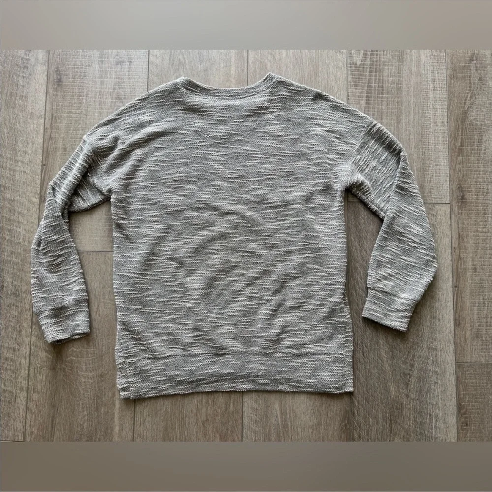 Simply Southern Soft Terry Always Cold Crew Sweatshirt in Gray Size Medium - Picture 8 of 9